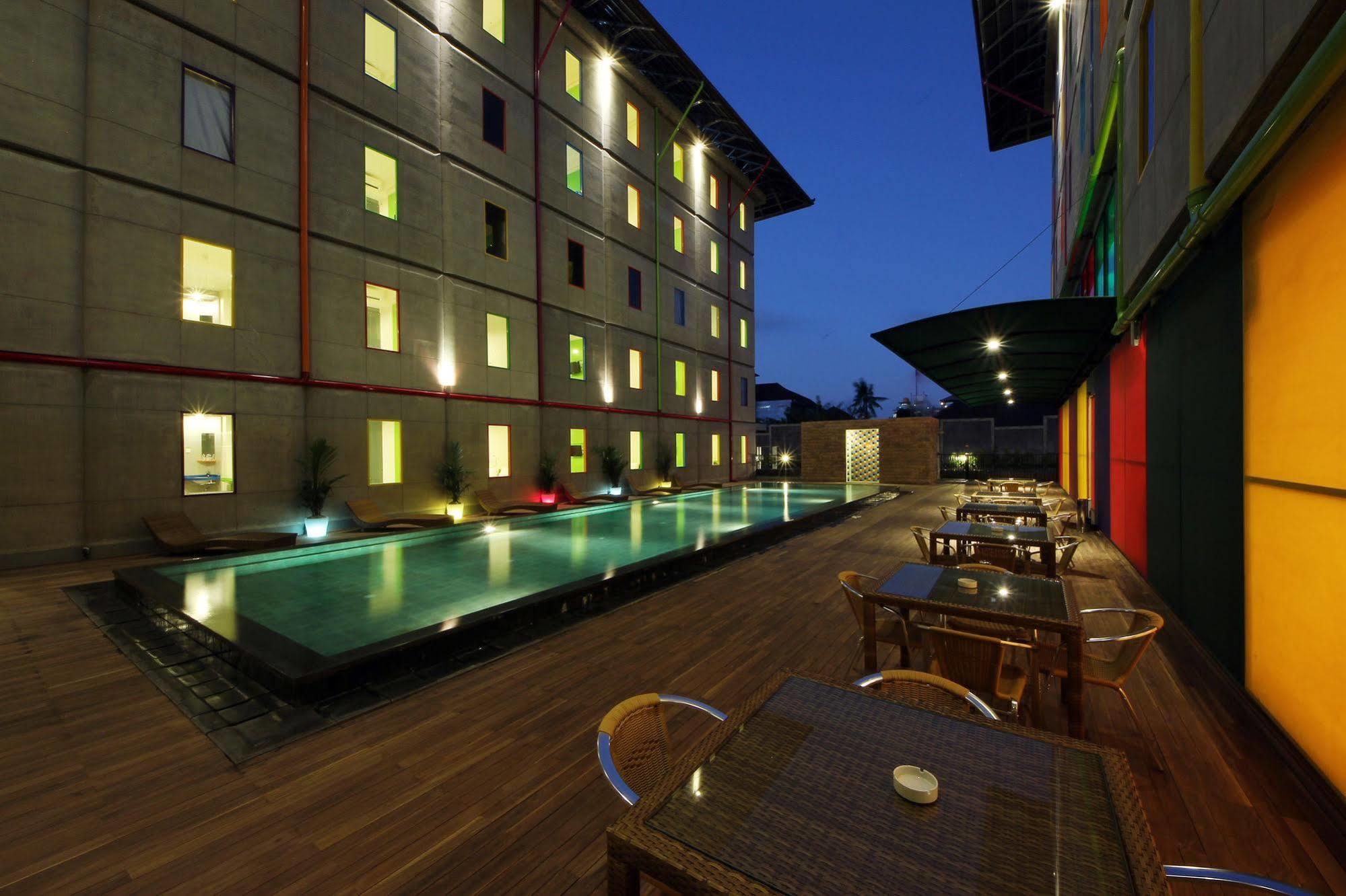 Pop! Hotel Kuta Beach Εξωτερικό φωτογραφία